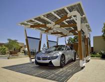 Descripción: Descripción: Diseñan una cochera fotovoltaica para un modelo híbrido de BMW